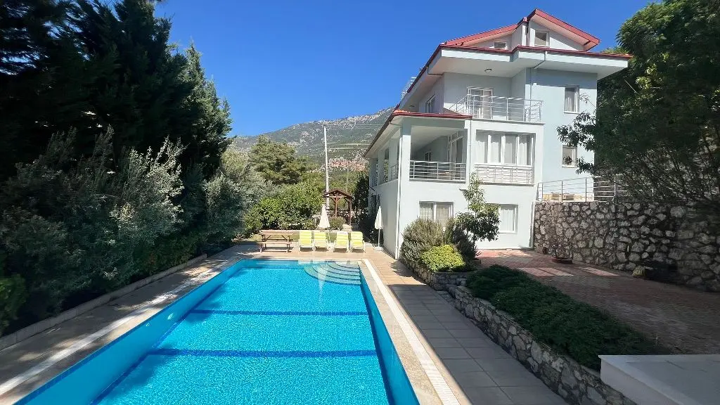 Villa in Ovacik